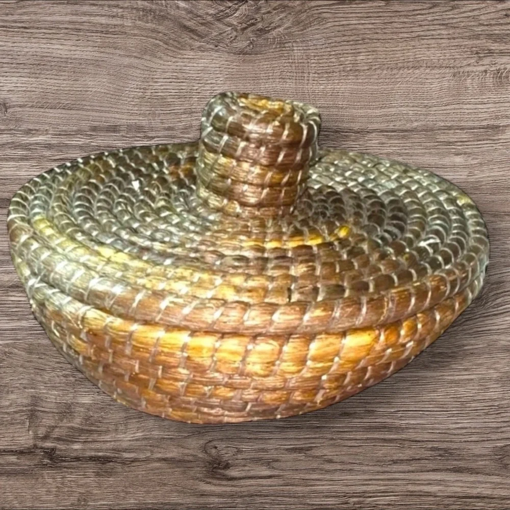Vintage Handwoven Coiled Basket with Lid Trinket / Storage Box 8.5”